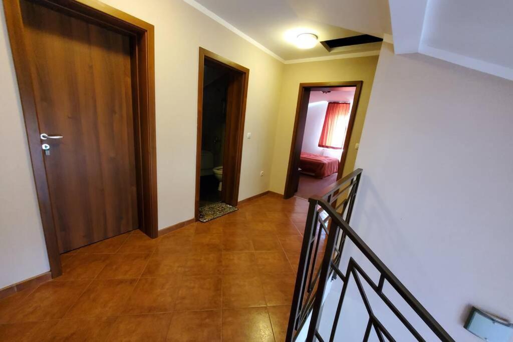 Двете Къщи В Планината Villa Beli Osum Exterior photo